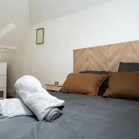 Renovated Duplex In The Heart Of Апартаменты Ромийи-сюр-Сен