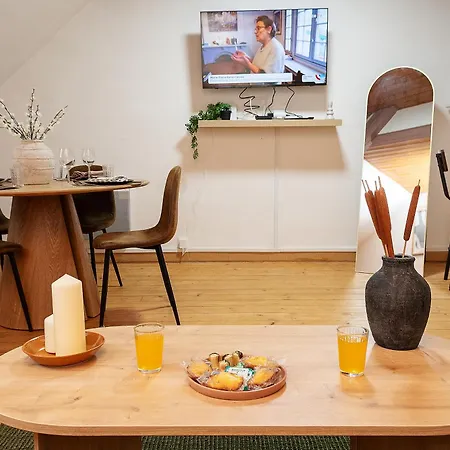 Апартаменты Renovated Duplex In The Heart Of